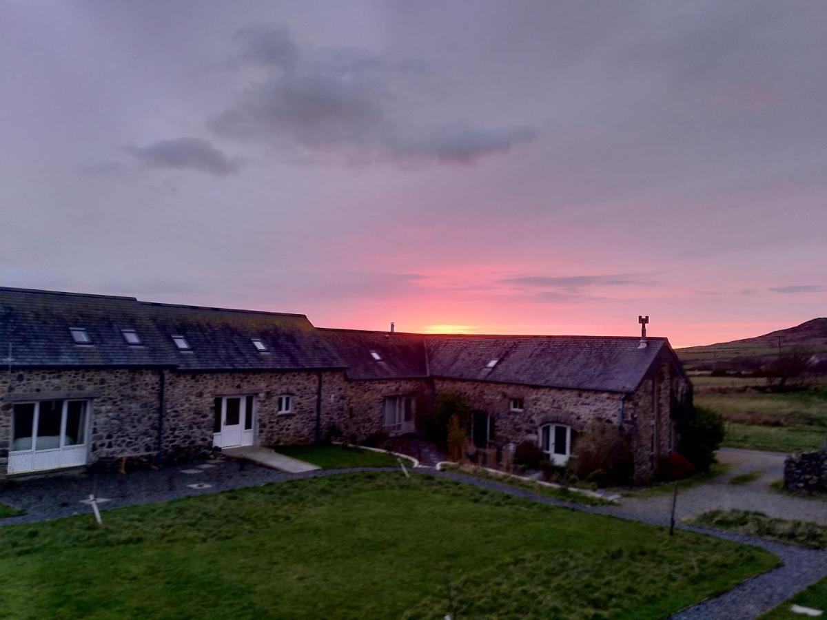 The Workshop- Eco Cottage By The Coastal Path Goodwick Eksteriør bilde